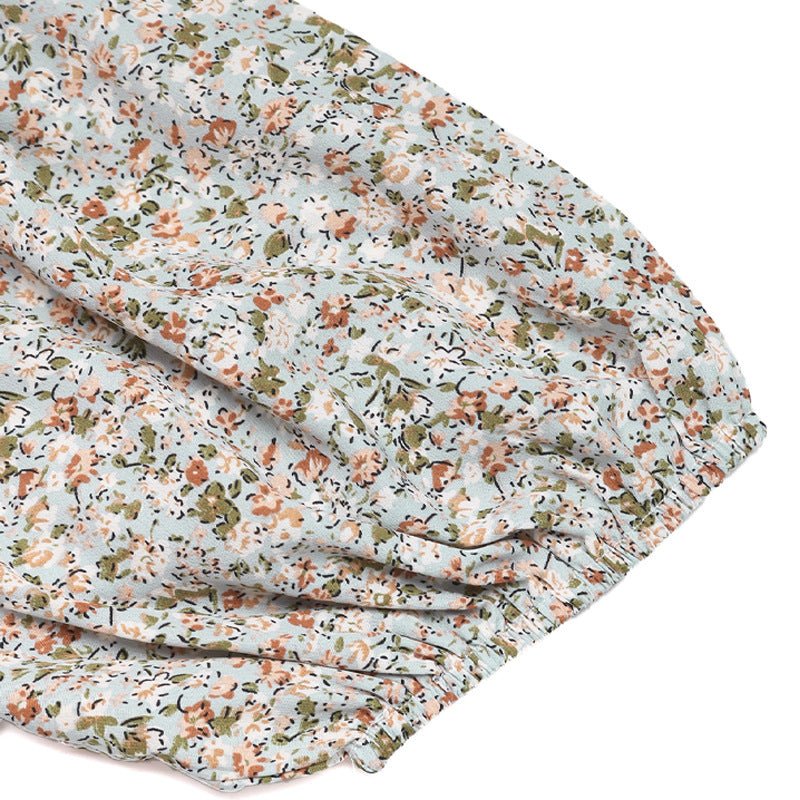 Macacão Floral com Gola Quadrada - Blue&Pink