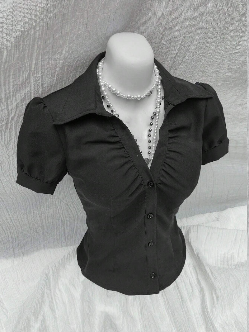 Camisa Justa com Decote em V e Pregas Sedutoras - Blue&Pink