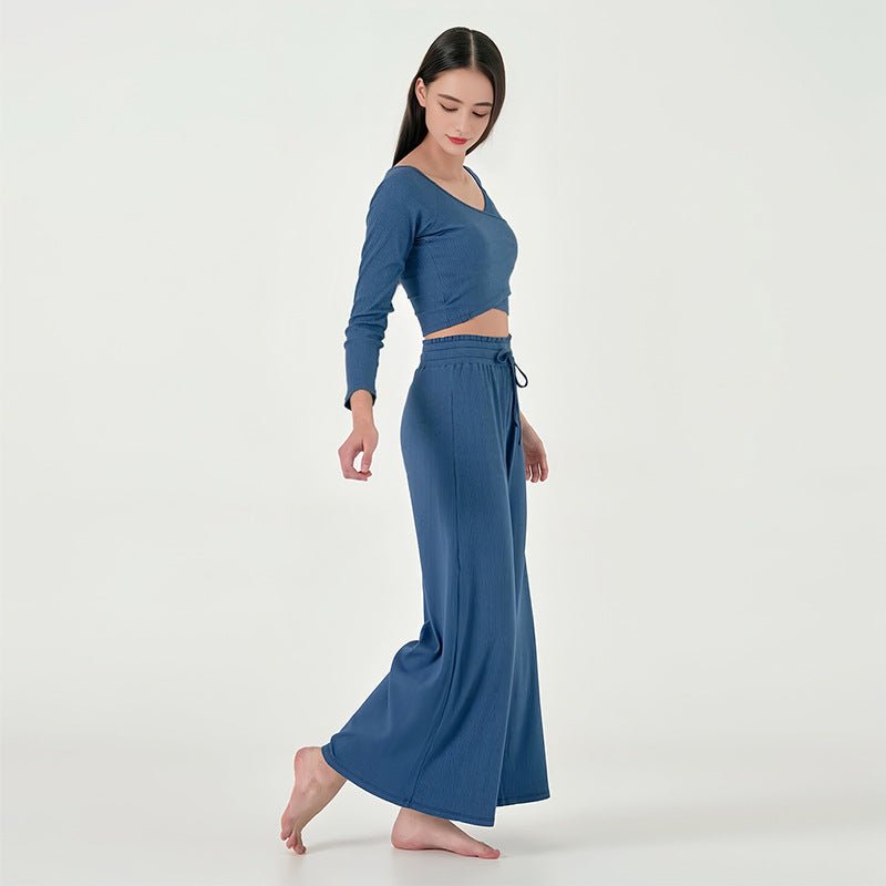 Conjunto com Top Cruzado e Calça Larga de Conforto Total - Blue&Pink