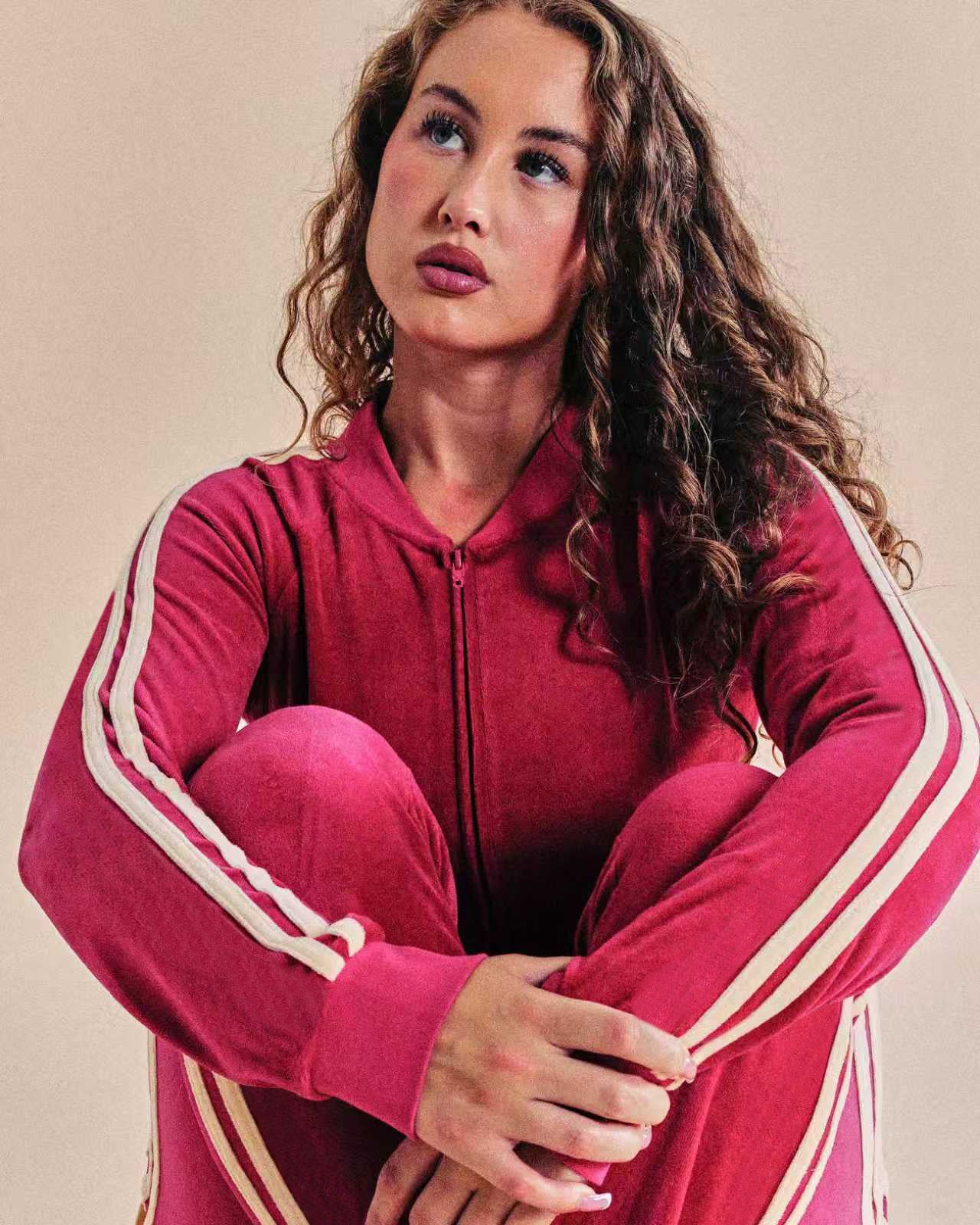 Conjunto casual elegante com cordões