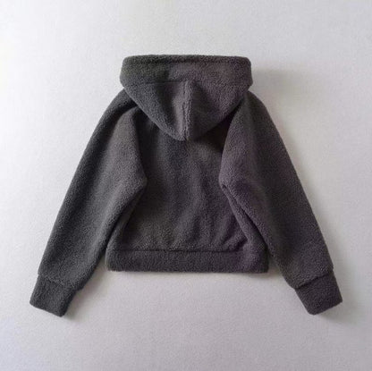 Camisola com capuz e meio zíper