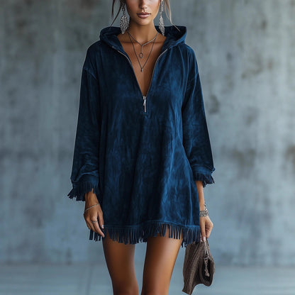 Vestido folgado de manga comprida com capuz